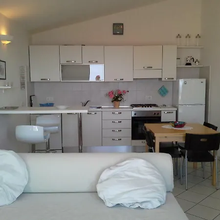 Elegante E Panoramico Con Splendida Vista Mare *